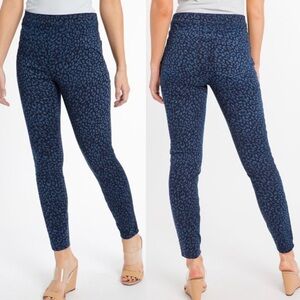 Spanx Blue Denim Leopard Jean-ish Legging Pants Women’s Size Large